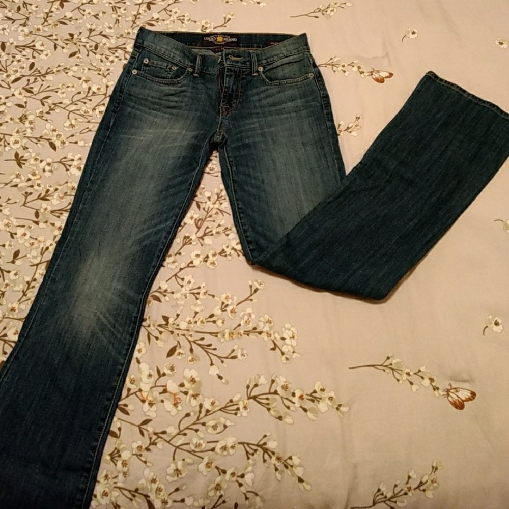 Lucky Jeans